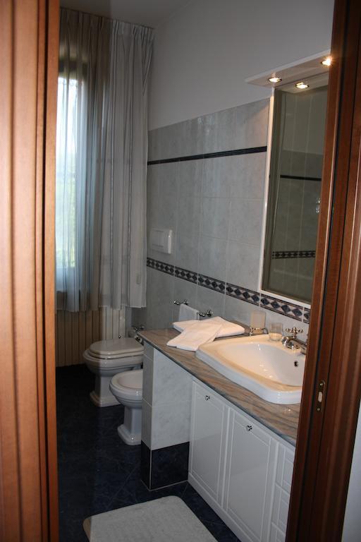 La Ca' Nova Apartment Lurago D'Erba Bilik gambar